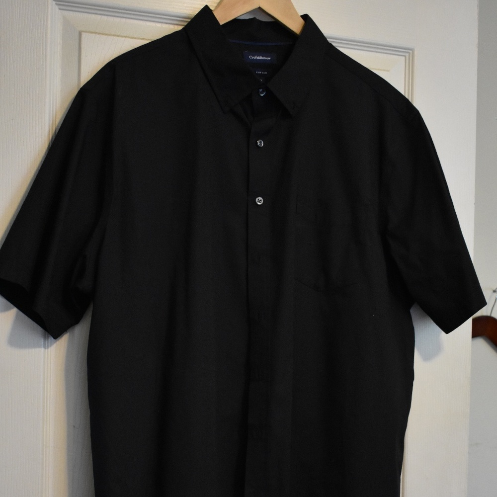 Black Short Sleeve Button Down